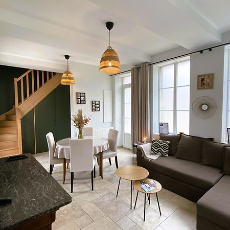 Maison 2 Chambres Avec Parking Et Jardin Noyon Exteriör bild